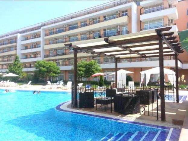 Holiday Apartments Grand Kamelia Sunny Beach Dış mekan fotoğraf
